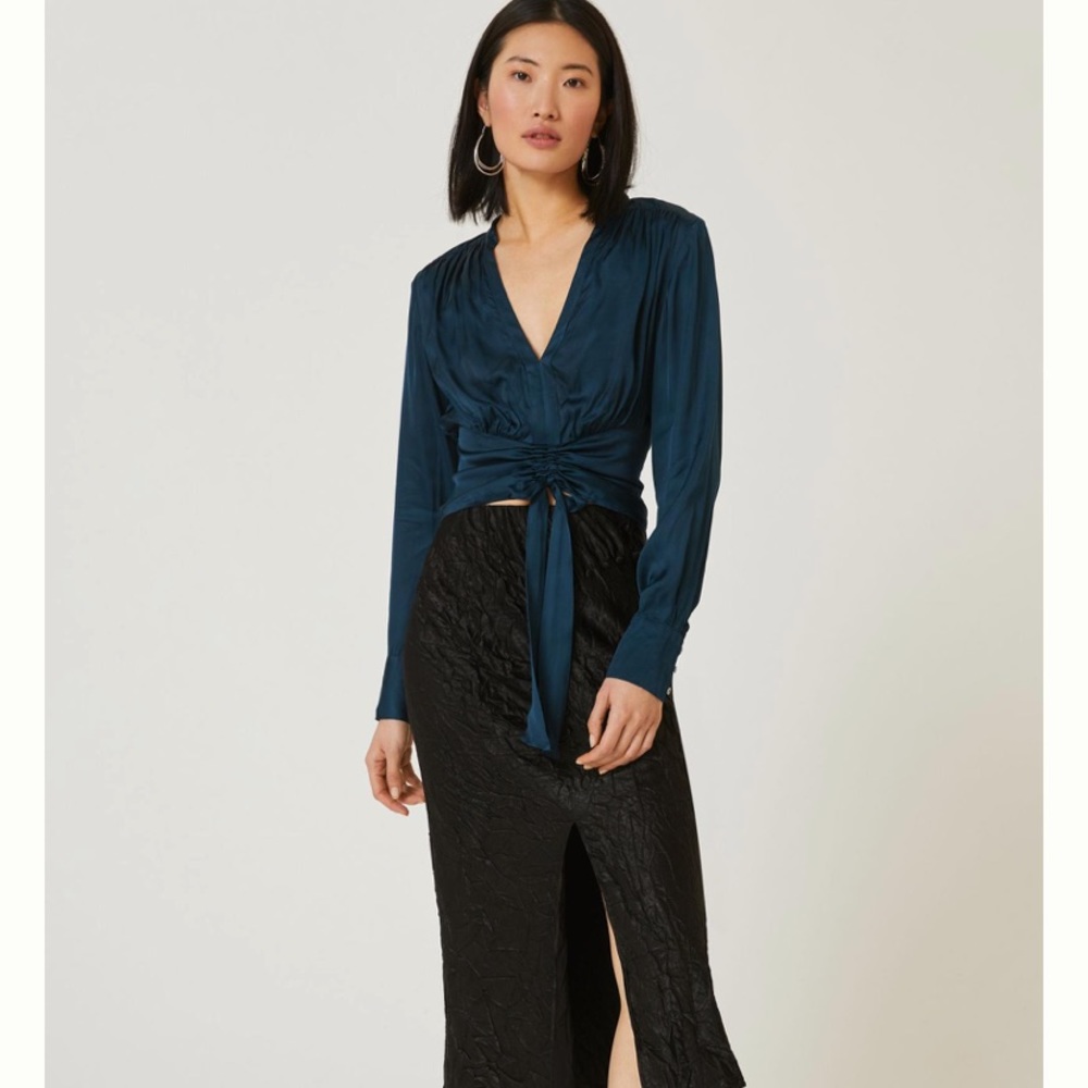 NWT ANTHROPOLOGIE V-Neck Tie-Waist Blouse BLUE MEDIUM